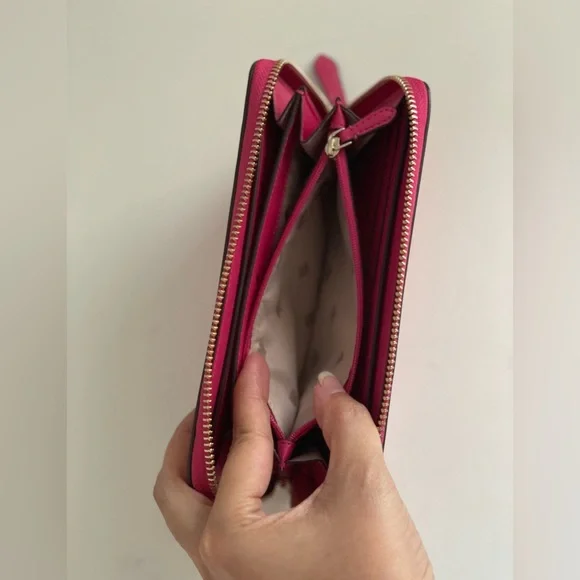 SOLD AUTHENTIC!!💎👜 Kate Spade Zip Around Wallet in Pink - Picture 4 of 12